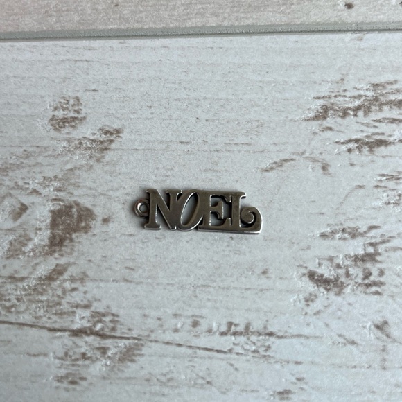 James avery